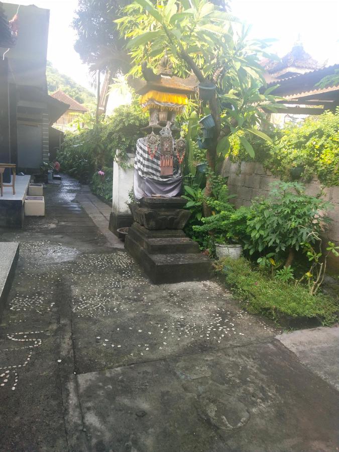 Warung Santa Fe&Bungalows Amed  Bagian luar foto