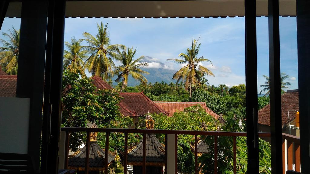 Warung Santa Fe&Bungalows Amed  Bagian luar foto
