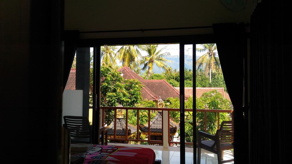 Warung Santa Fe&Bungalows Amed  Bagian luar foto