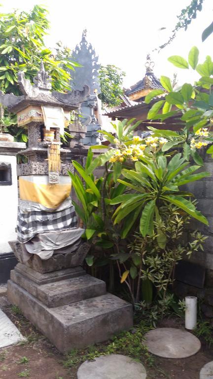 Warung Santa Fe&Bungalows Amed  Bagian luar foto